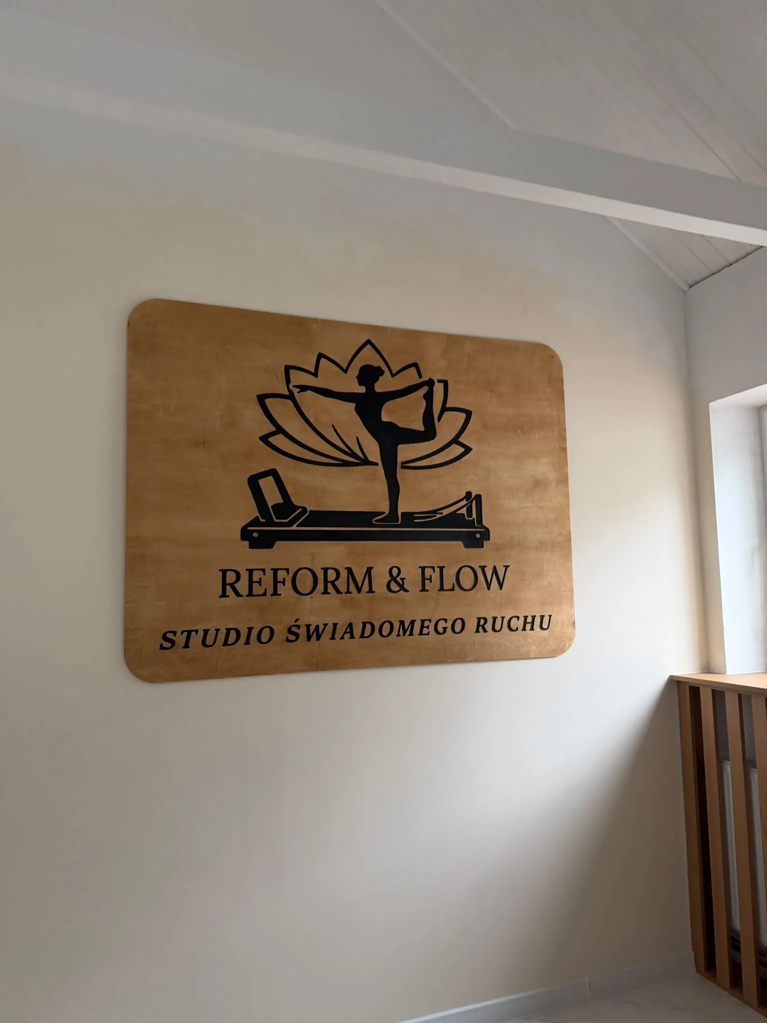 Logo Reform & Flow w studiu w Krakowie